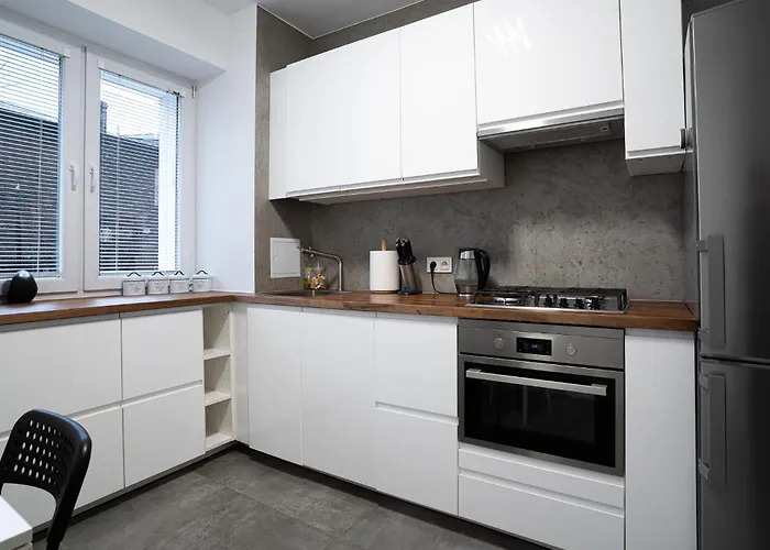 Loftowy Na Lazarzu شقة بوزنان